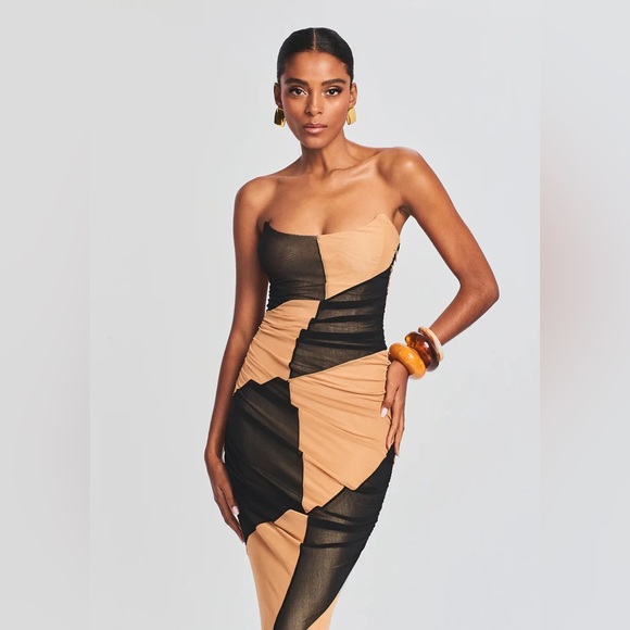 Retrofete Ford dress in Black/Nude is a size L - Picture 2 of 4